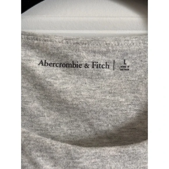 Abercrombie & Fitch Heather Grey Short Sleeve Cotton Blend Crew Neck Bodysuit - Picture 6 of 8
